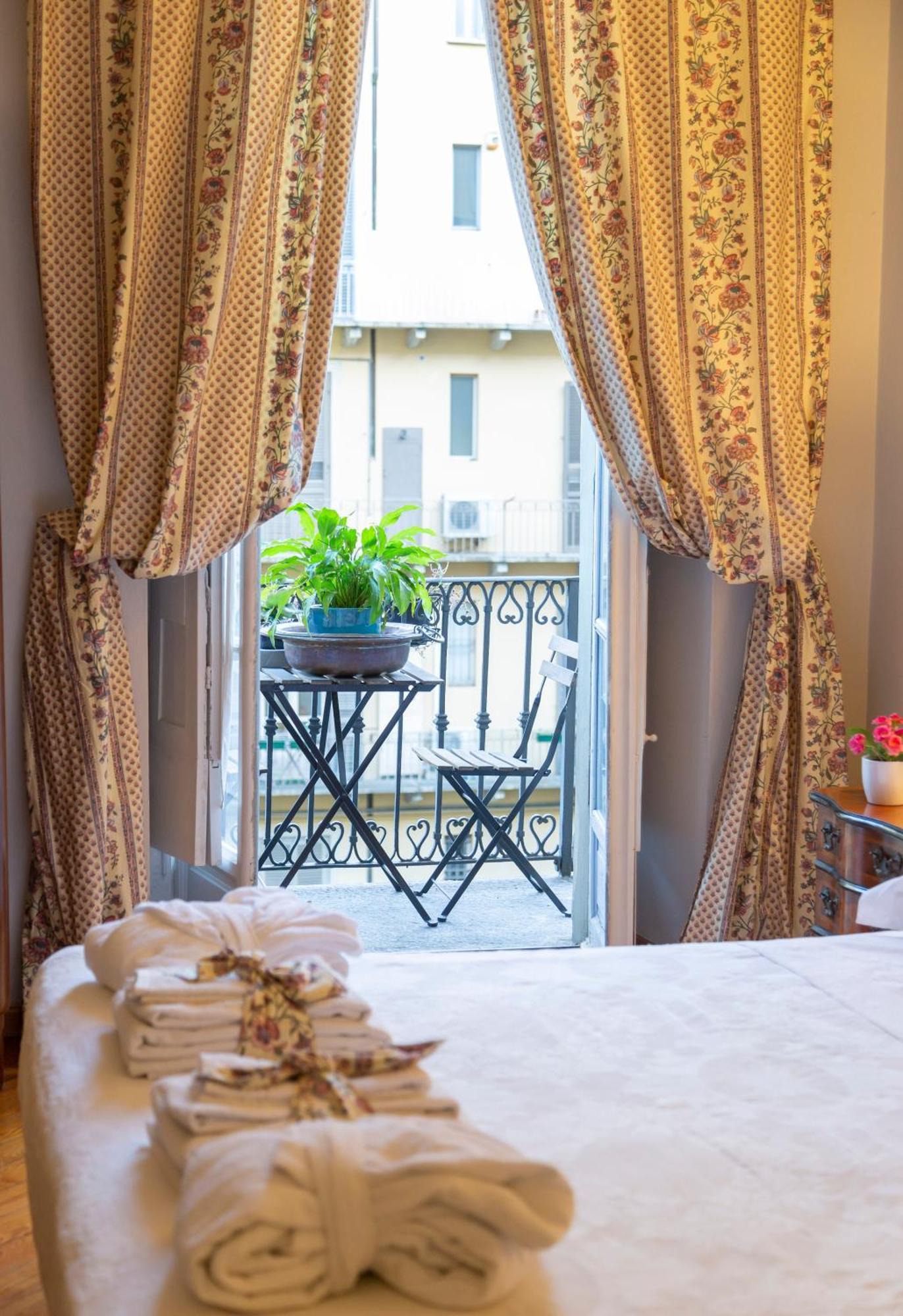 La Luna E I Falo Luxury Accomodation 토리노 외부 사진